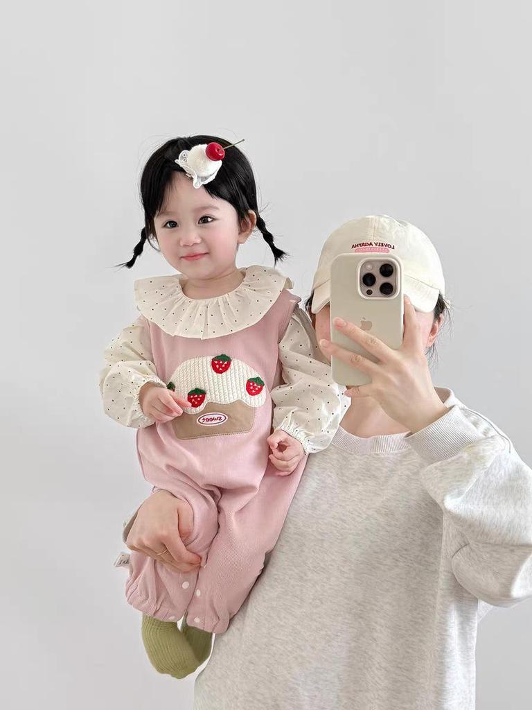 Baby Girl Autumn Dungaree & Onesie Set - Cute Two-Piece for Small Infants