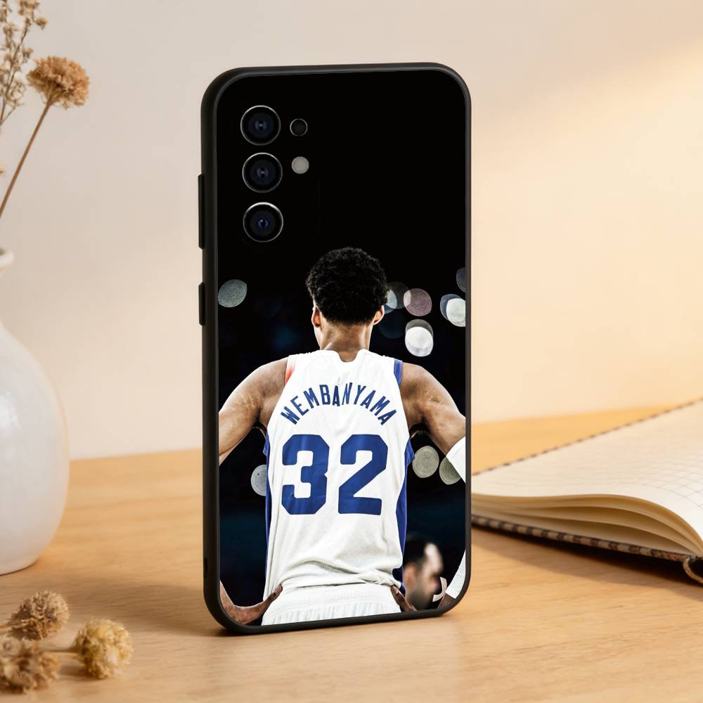 

Basketball Star Victor Wembanyama Phone Case Black Silicone Soft For Samsung S25,S24,S21,S22,S23,S30,Ultra,S20,Plus,Fe,Lite Samsung S23ULTRA5G