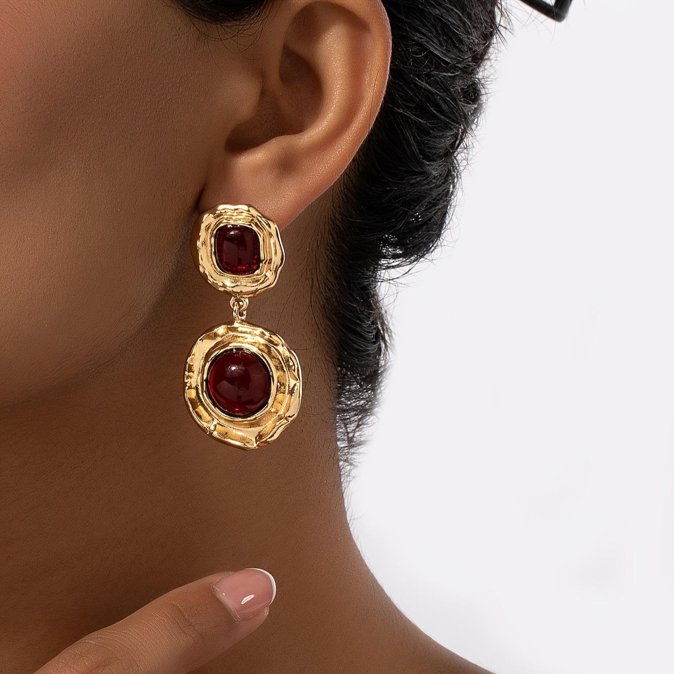 

Модные серьги-подвески для женщин