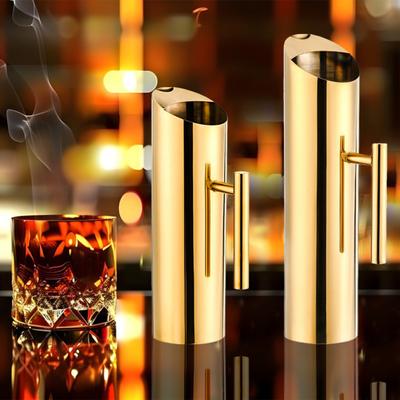 Paslanmaz Çelik İçecek Sürahisi 1.5/2L Büyük Kapasiteli Saplı Kokteyl Potu Modern İçecek Sürahisi