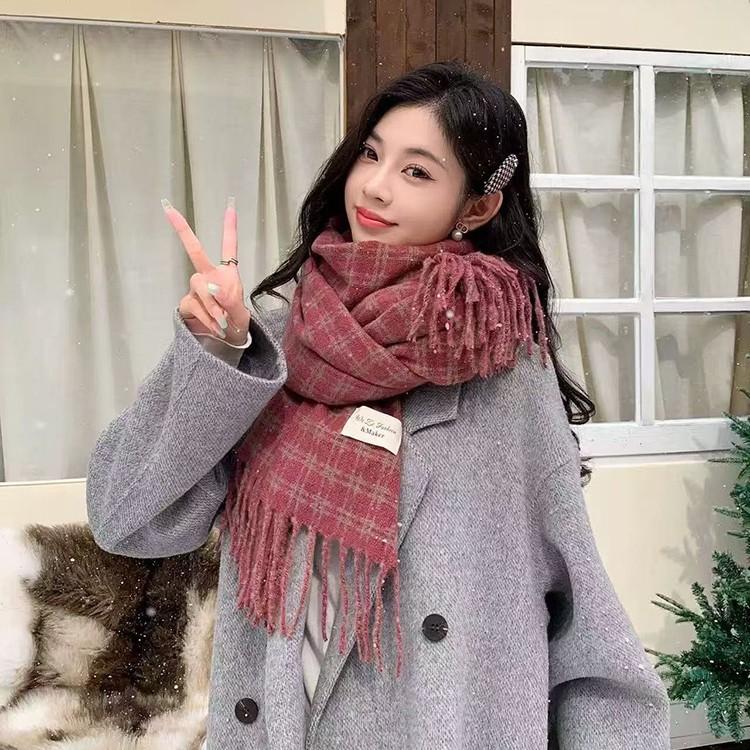 Plaid scarf women's autumn and winter new Korean thickened British style shawl high-end atmosphere warm scarf