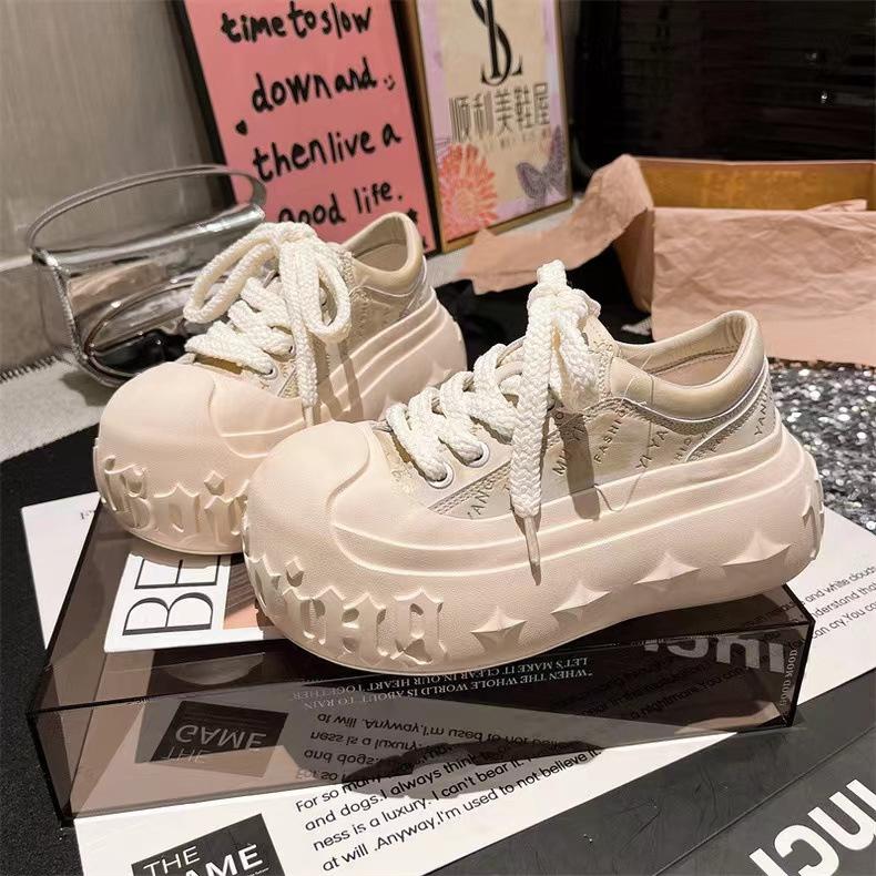 Перламутровые полированные золотые буквы толстая подошва маффины повседневные хлебные туфли растворяющиеся туфли белые туфли женская обувь 35 6555₽