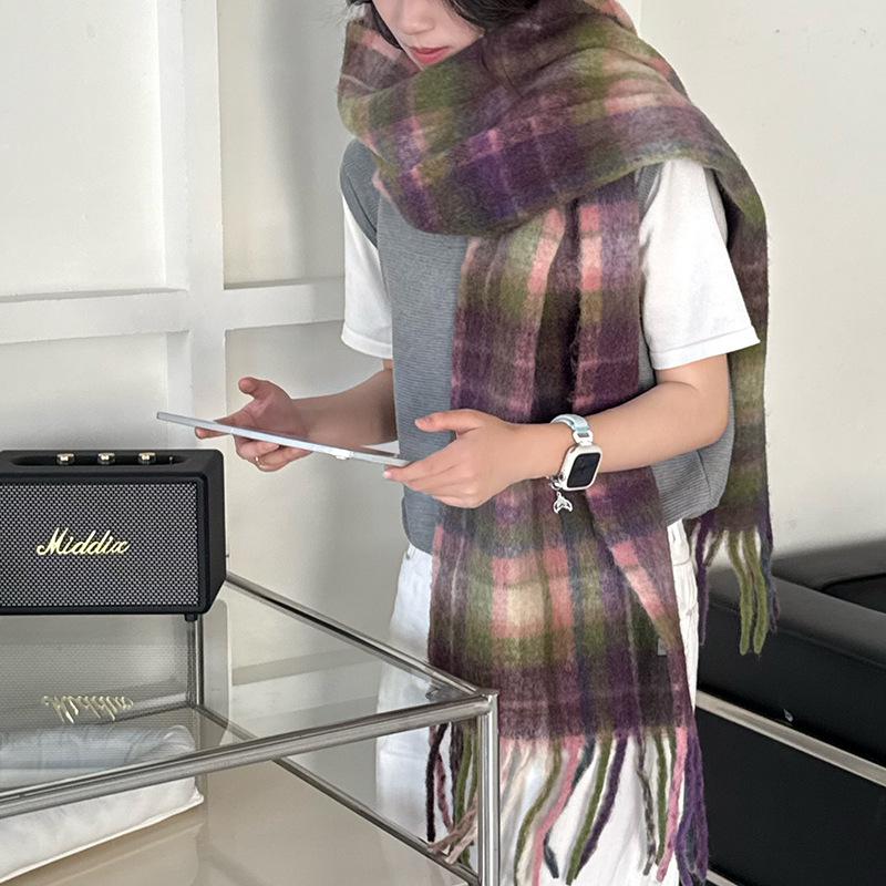 Women's Thickened Scarf: Soft Merino Wool Blend, Minimal Shedding, High Quality Winter Cold Protection