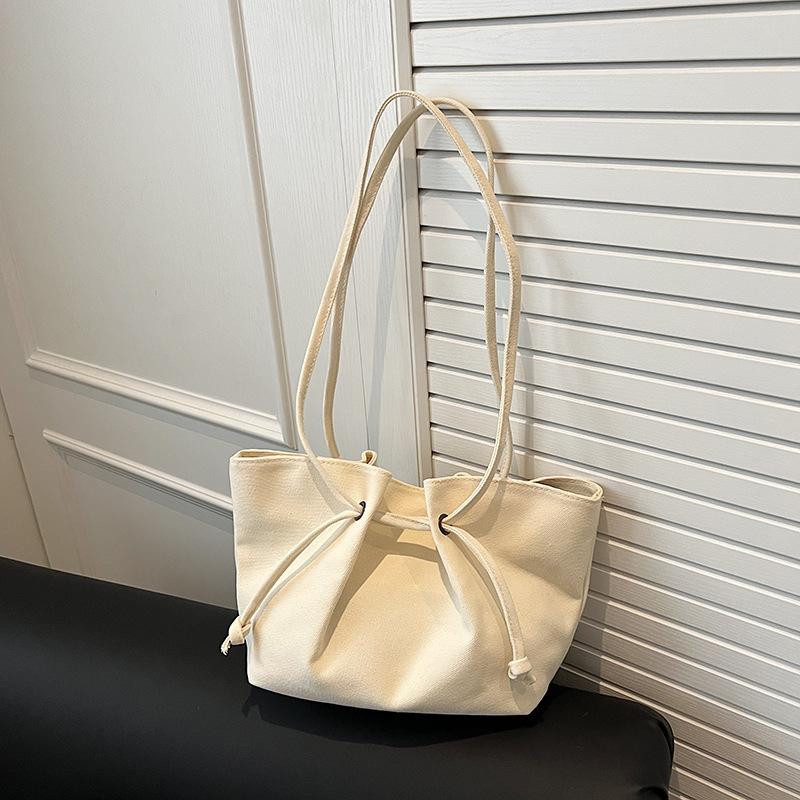 New large-capacity tote bag women's high-end niche design commuter versatile single shoulder messenger bag bag