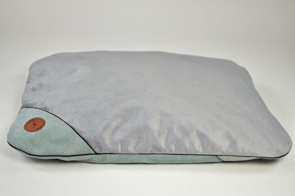 Frida Pillow Silver Velvet + Mint 100Cm X 80Cm