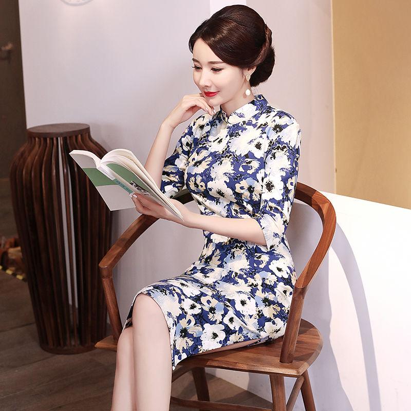 Chinese Style Cheongsam Retro Mid-length Improved Cheongsam Temperament Short-sleeved Dress