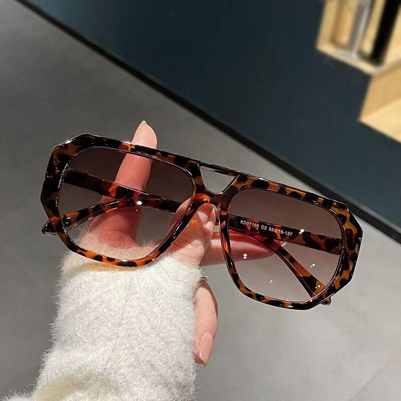 New Vintage Square Uv Sunglasses Women Brand Designer Retro Leopard Sun Glasses Men Shades Mirror Fashion Outdoor Glasses