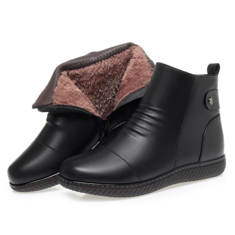 Fashion AIYUQI Snow Boots Women 2025 New Anti slip Genuine Leather Mother Boots Flat Large Size Wool Warm Women's Short Boots