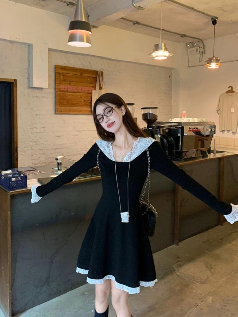 [] Lace Splicing Contrasting Color Hooded Long-sleeved Dress Women's Autumn Fashion Waist and Thin Short Skirt