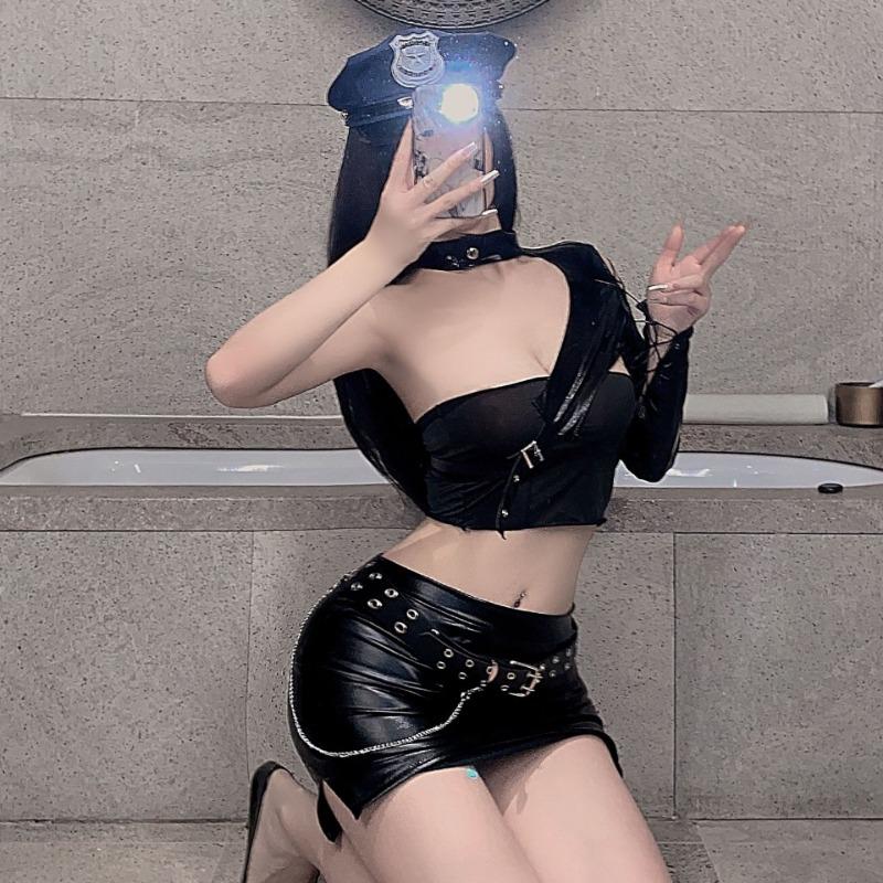 Sexy Underwear, Locomotive Clothes, Exposed Chest Bundle, Tights, Outer Wear, Split Outdoor Low-cut Leather Skirt, Large Size.