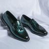 Britain New Designer Men's Green Tassels Pointed Casual Dress Homecoming Shoes Loafers Formal Wedding Footwear Zapatos Hombre