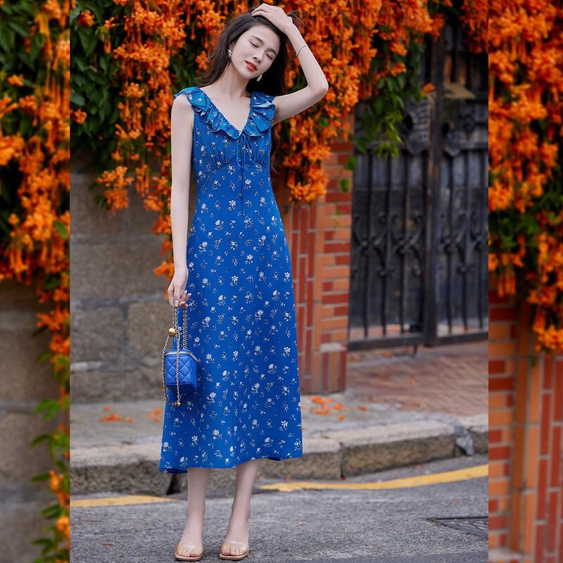Retro Printed V-Neck Sleeveless Ruffle Maxi Dress