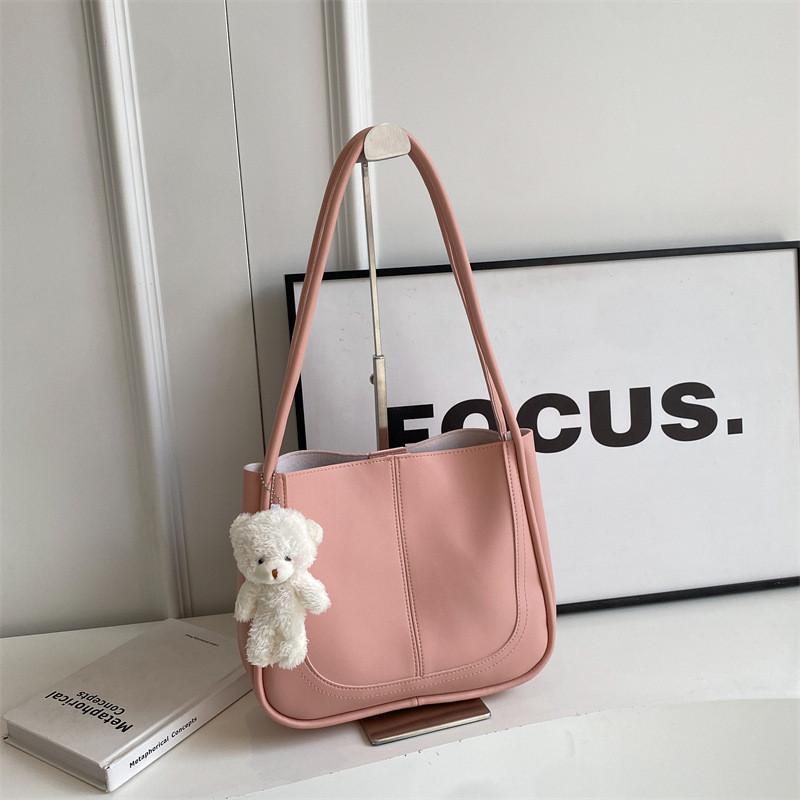 Trendy Casual Fashion Summer Bucket Bag For Commuting With Stylish Design Features