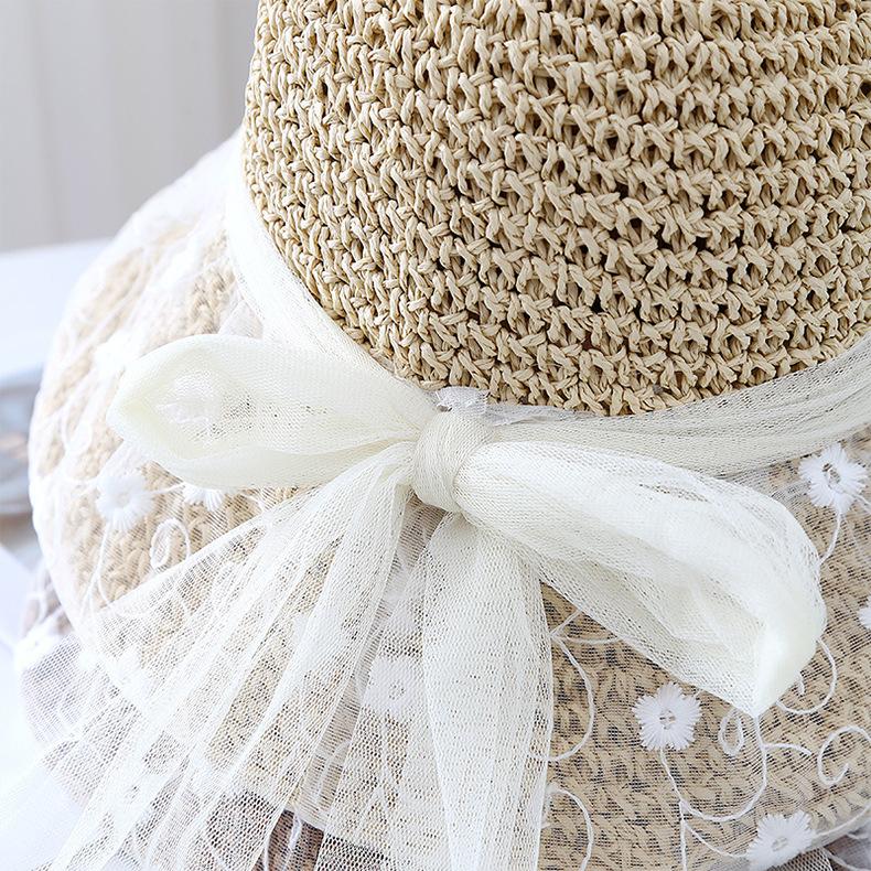 Neuer Häkel-Strohhut mit Blumenspitze für Damen, Eimerhut mit Perlen-Schleife, Sommer-Sonnenschutz, Sonnenhut, Glockenhut