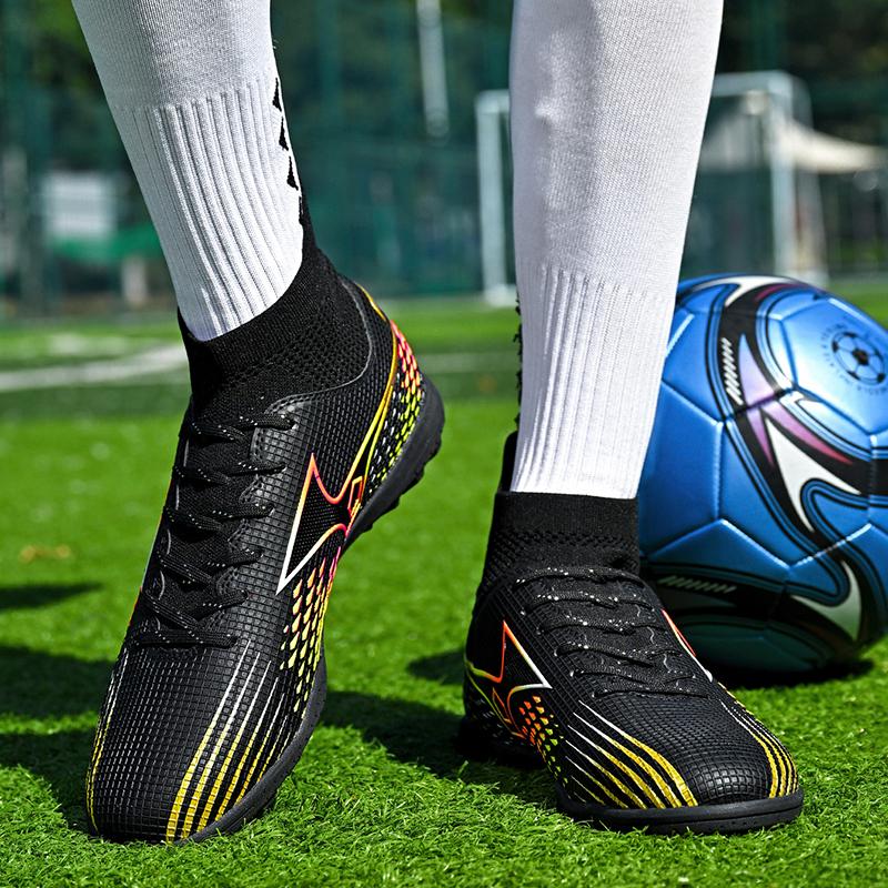 Fast Indoor Football Field Boots Non-Slip Training Soccer Shoes Original Ultralight Football Shoes Professional Sneaker Unisex