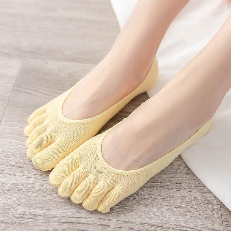 Women's Summer Candy Color Five-Toe Low-Cut Non-Slip Cotton Socks - Absorbent & Breathable
