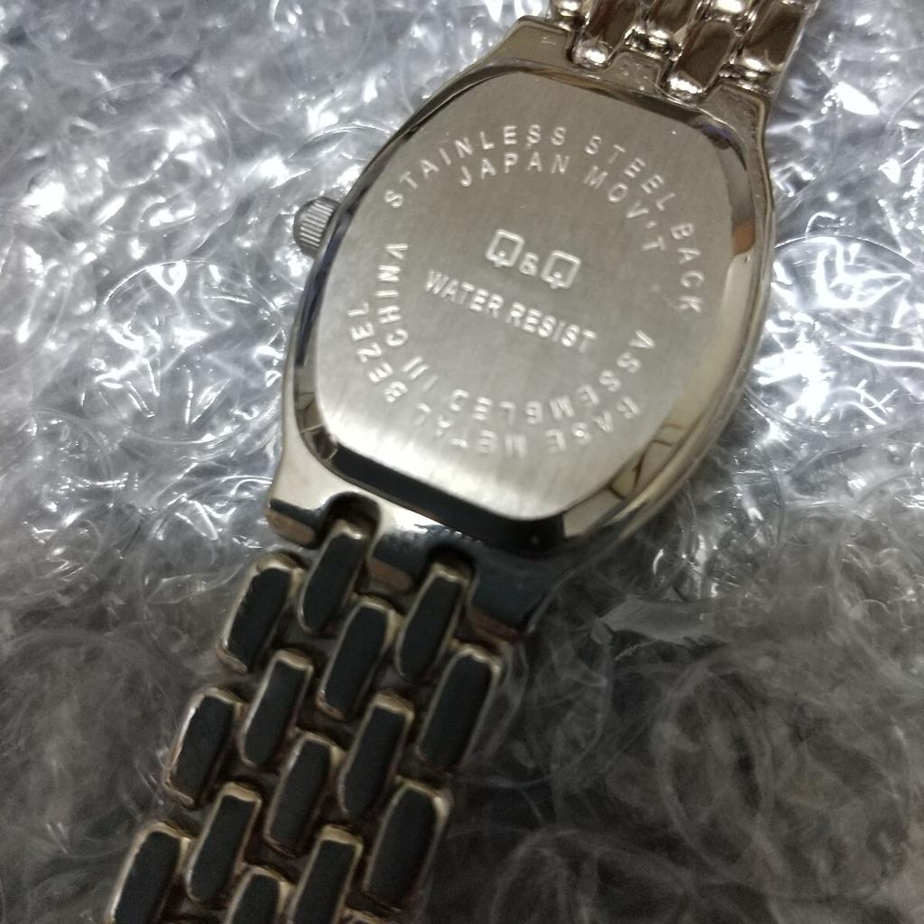 CITIZEN Ice Blue Quartz Japanese 3 Battery Ladies' Q&Q Watch, Movement, Hands.