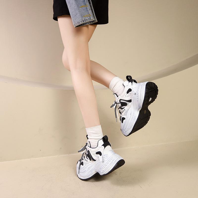 Paris Leather Small Man Height Increase 8cm Dad Shoes Women's Korean Version Color Matching Thick-soled Round Head Versatile Casual Sports Shoes