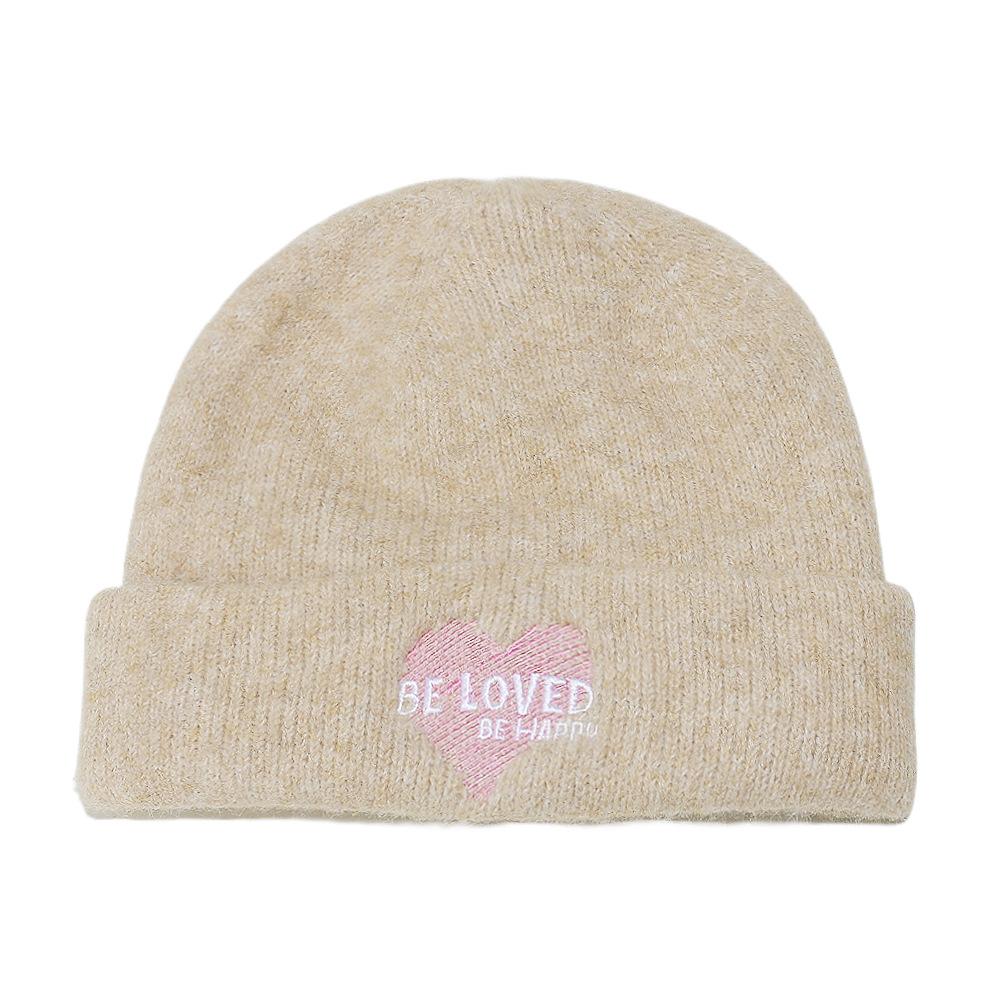 

Korean version of winter big head circumference loose pullover hat warm cold hat ear protection cold letter love knitted hat women s winter M（56-58cm） хаки
