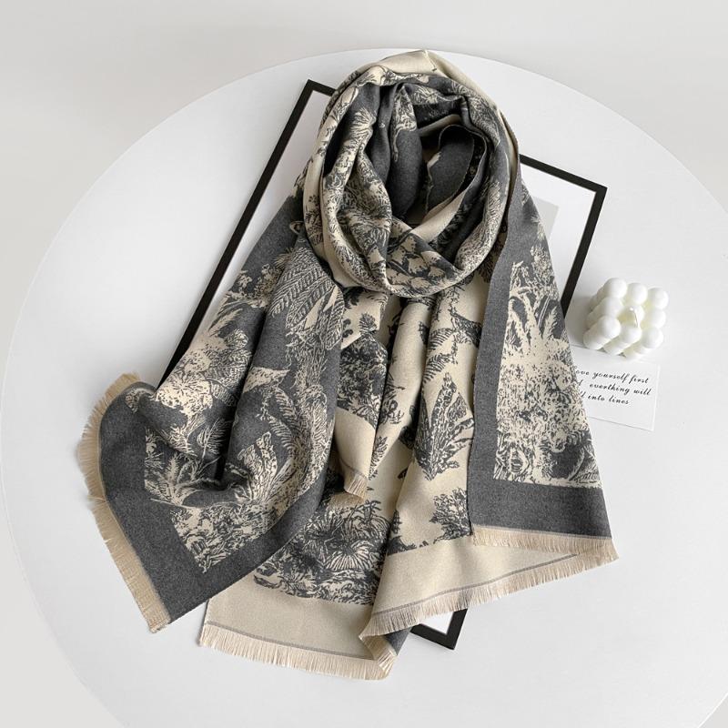 Scarf Women's winter imitation cashmere scarf High-end sense versatile retro long shawl Warm dual-purpose scarf