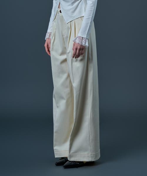 Sitipabjeu [Cp] Melvin Four Seasons Wide Slacks Pants [Ivory] Kcl.