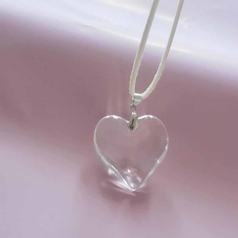Large Heart Necklace Crystal Heart Pendant Clavicle Chain Romantics Heart Choker Anniversaries Gift for Women Girl Teen