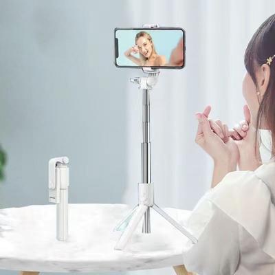 Trépied Bluetooth pour téléphone portable avec éclairage d'appoint et perche à selfie pour enregistrement vidéo/photo/vlog