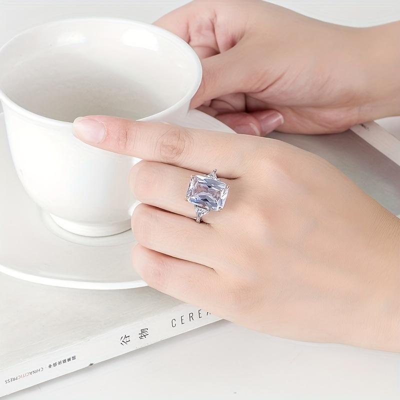 Stor rosa rektangel Cubic Zirconia Ringar för kvinnor Elegant Bröllopsfest Personlighet Ringar Modesmycken