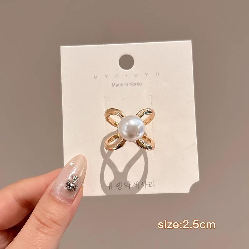 

2025 Женская высококлассная многофункциональная пряжка для шарфа для маленьких квадратных шарфов