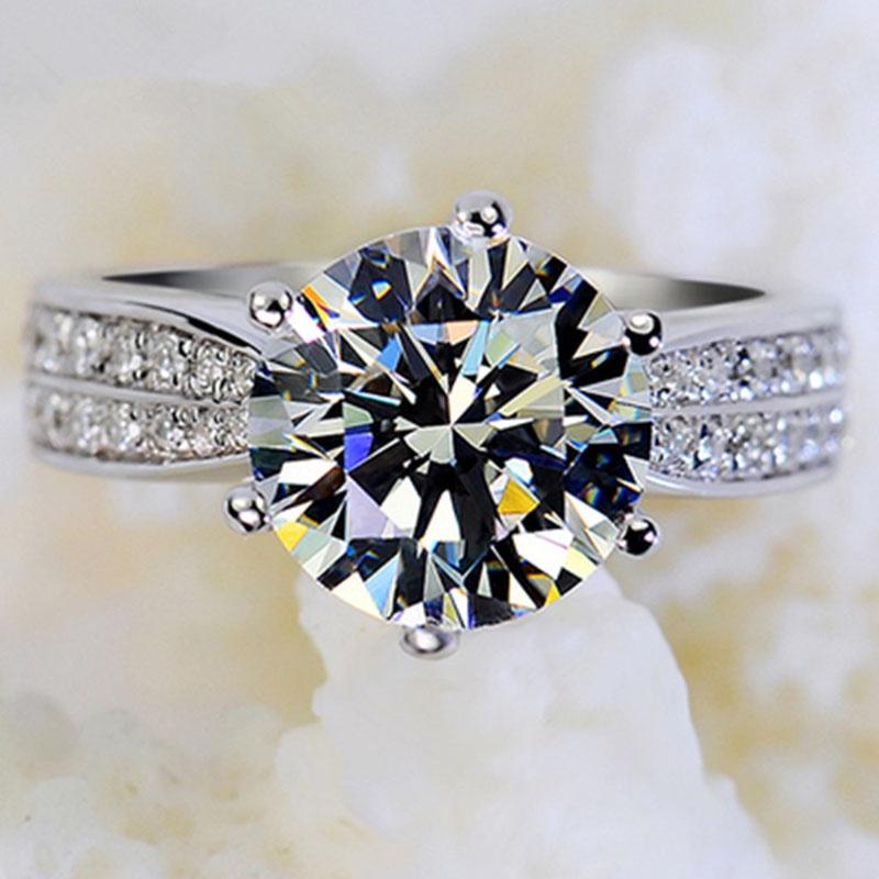 Exquisite Women Luxury Ring In Brass Perfect For Wedding And Engagement Gifts