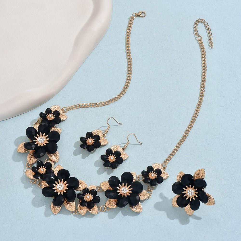 Rhinestone Necklace Earring Ring Set Exquisite Clavicle Chain Flower Jewelry Set  Women