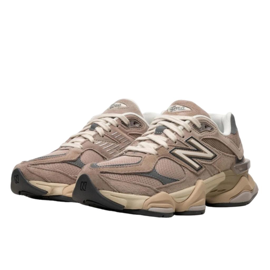 New Balance 9060 Driftwood Castlerock