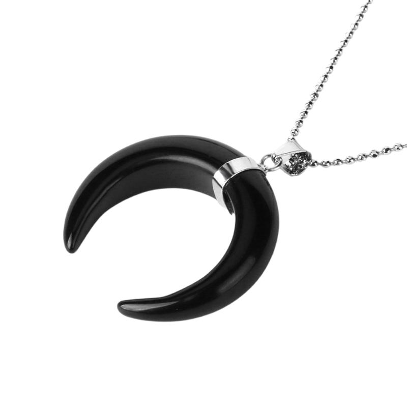 Natural Stone Crescents Moon Pendant Necklace Natural Stone Crescents Moon Pendant Necklace Clavicle Chain for Women