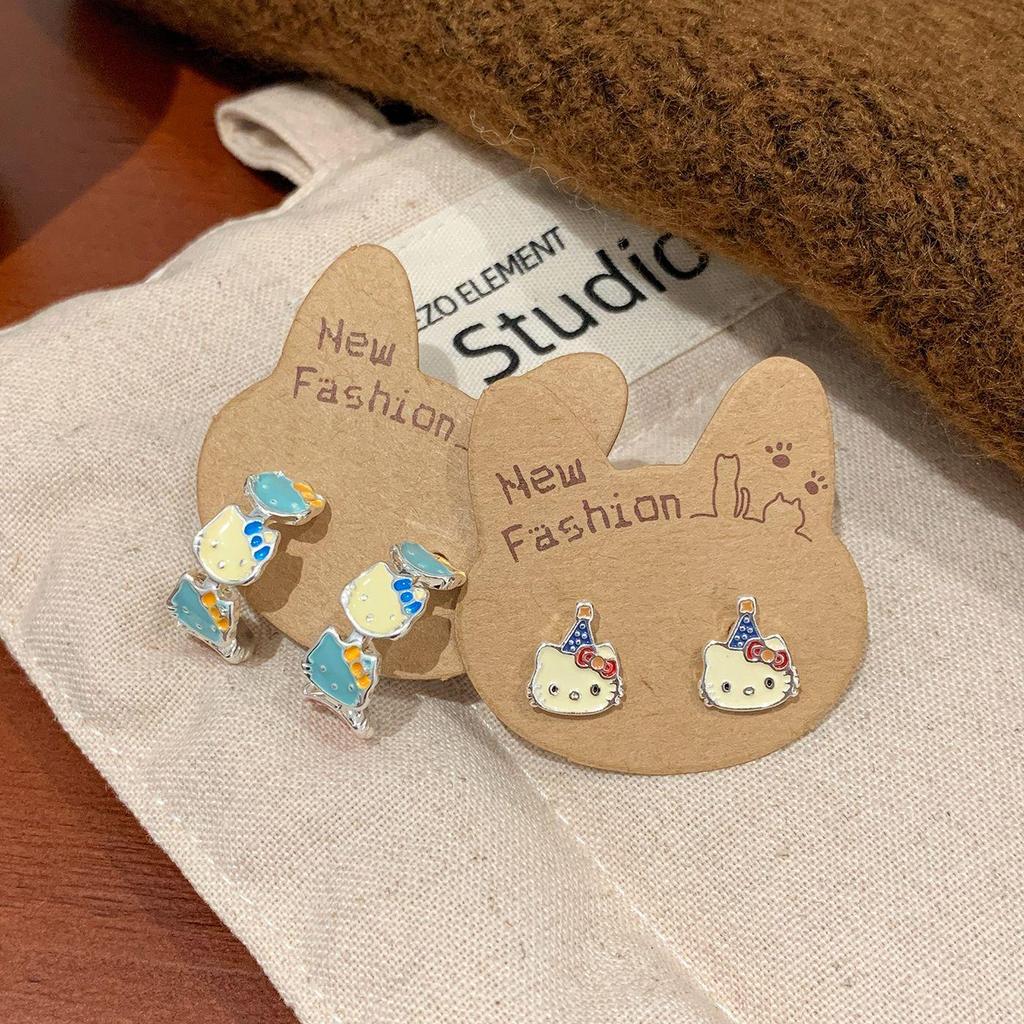 Christmas Cat Hat Stud Earrings for Women - Silver Needle, Cute Cartoon Design, Sweet and Versatile