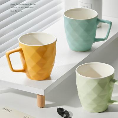 Diamond Lattice Relief Ceramic Cups 2025 New Household 420ml Underglaze Color Handle Milk Mugs Aesthetic Couple Coffee Cup