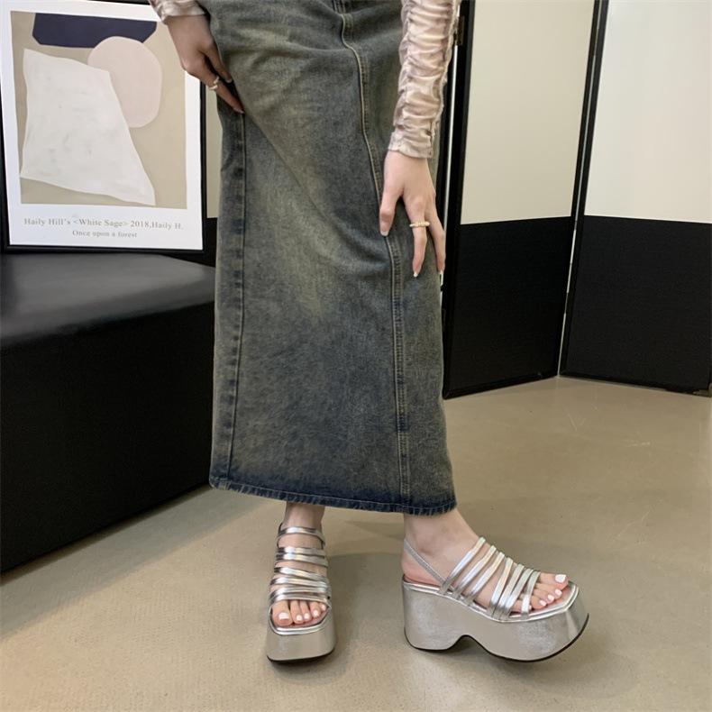 Beach Fashion Waterproof Roman Sandals Ladies Chunky High Heels Fashion High-heeled Slippers Wedge Casual Sandals