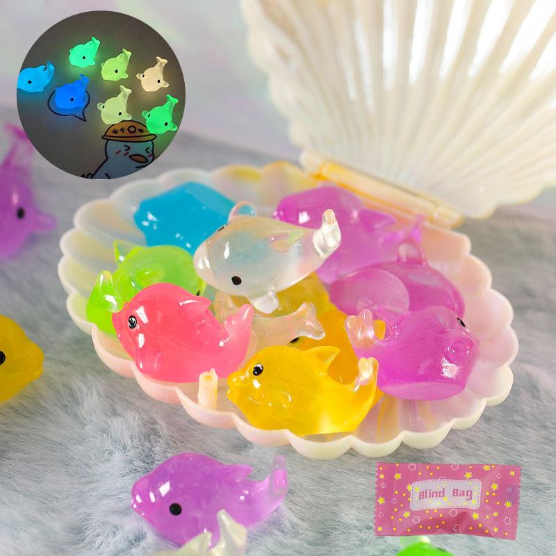 5Pcs Luminous Cute Resin Figures Mini Glow In The Dark Animal Model Ornaments Toys Blind Bag Surprise Dolls For Kids Gifts