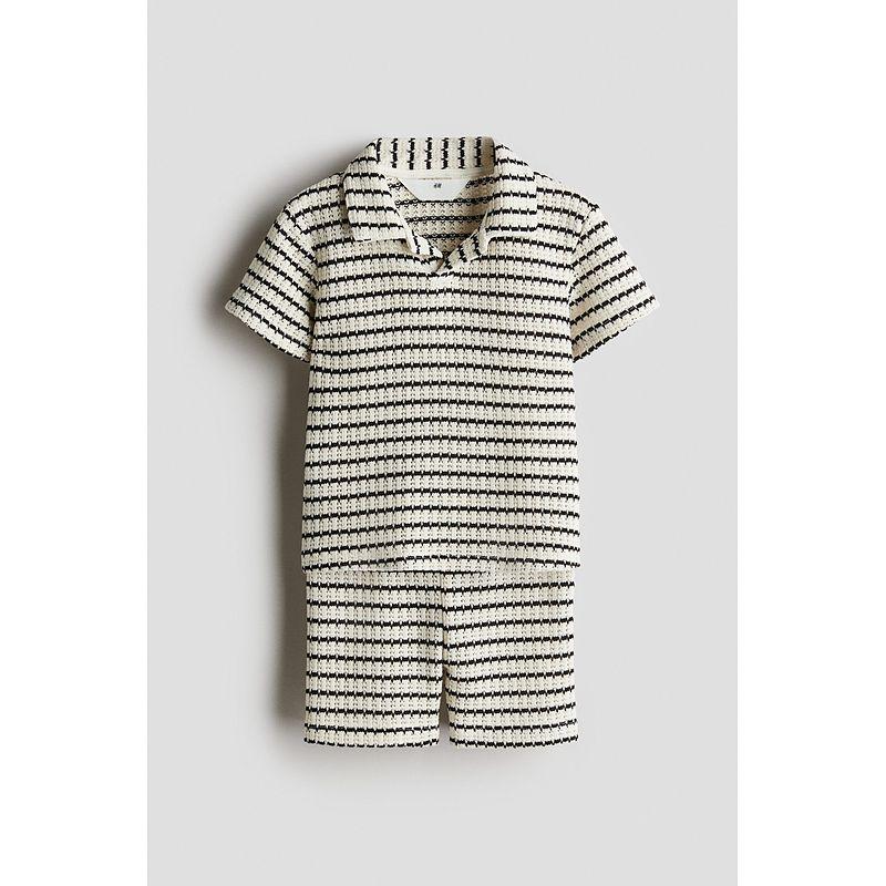 

Детская одежда HM Костюм для мальчиков и девочек 2 предмета 2025 Лето Новое поступление Текстурный трикотажный костюм с коротким рукавом 1287835 White/Grey Stripes 130/64(7-8Y)