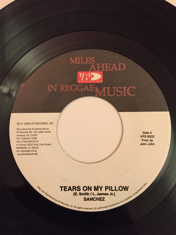 7inch Record SANCHEZ / ALLEY CAT - Tears On My Pillow / Protect Me VPS8522 VP Records 1999 Jamaica Reggae, Ska & Dub Used