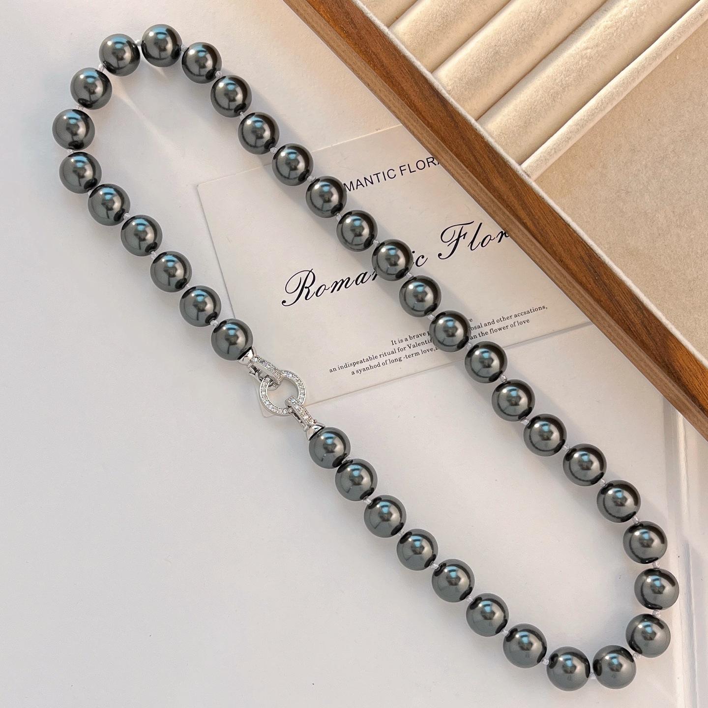 

12Mm Large Granular Dark Night Black Highlight High Quality Artificial Crystal Pearl Necklace Clavicle Chain