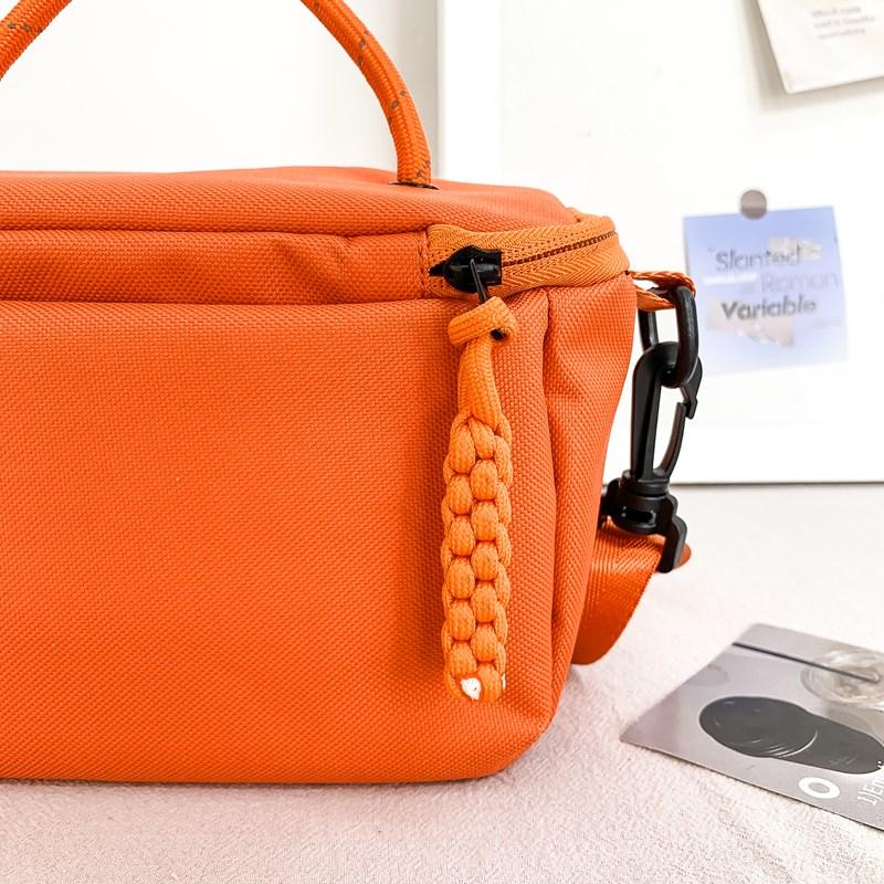 Spring new hook handbag shoulder bag crossbody bag makeup bag popular sports item