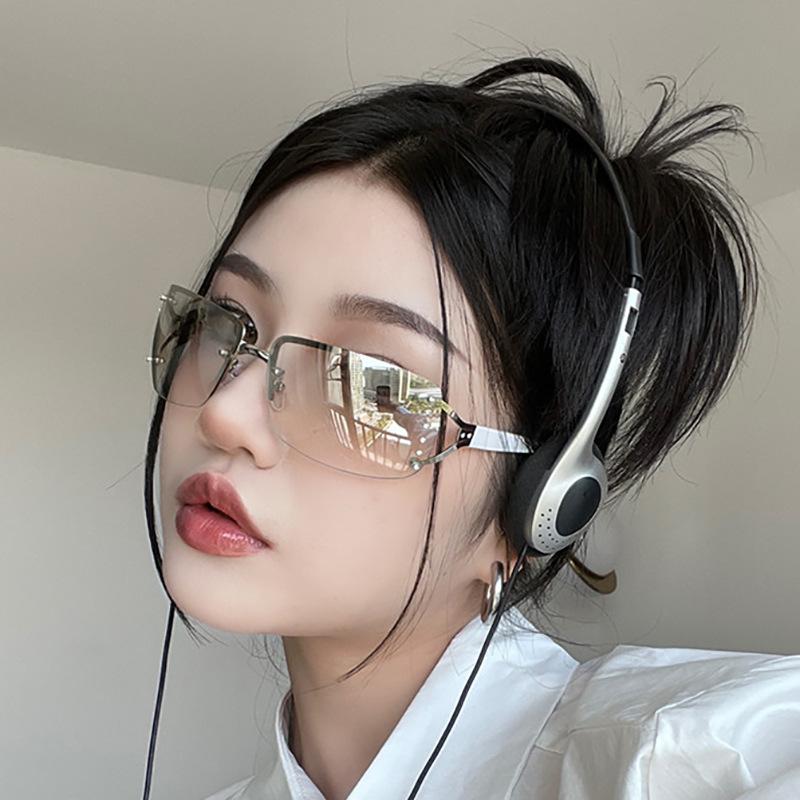 New Punk One Piece Sunglasses Women Luxury Brand Designer Sun Glasses UV400 Unisex Shades Fashion Eyewear Y2k