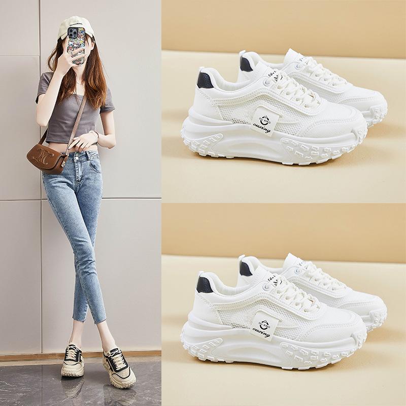 Ins Koreanische Version der neuen Dad Shoes Mädchen 2025 Herbst Studentensport und Freizeit Mesh atmungsaktiv dicke Sohle erhöht einteilig