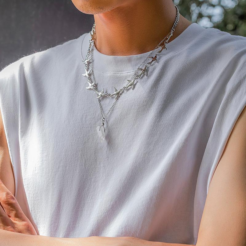 Stainless Steel Hollow Flame Heart-Shaped Necklace For Man Woman Punk Metal Collar Necklace Luxury Hip Hop Jewelry Accessories