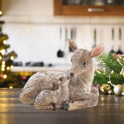 Resin Elk Statue Table Ornament,Holiday Housewarming Animal Sculpture Christmas Reindeer Figurine