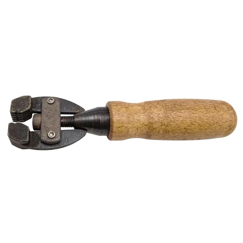 Wooden Handle Clamping Tool Hand Vise With Extended 1.2cm Opening Capacity For Industrial Craftsmanship