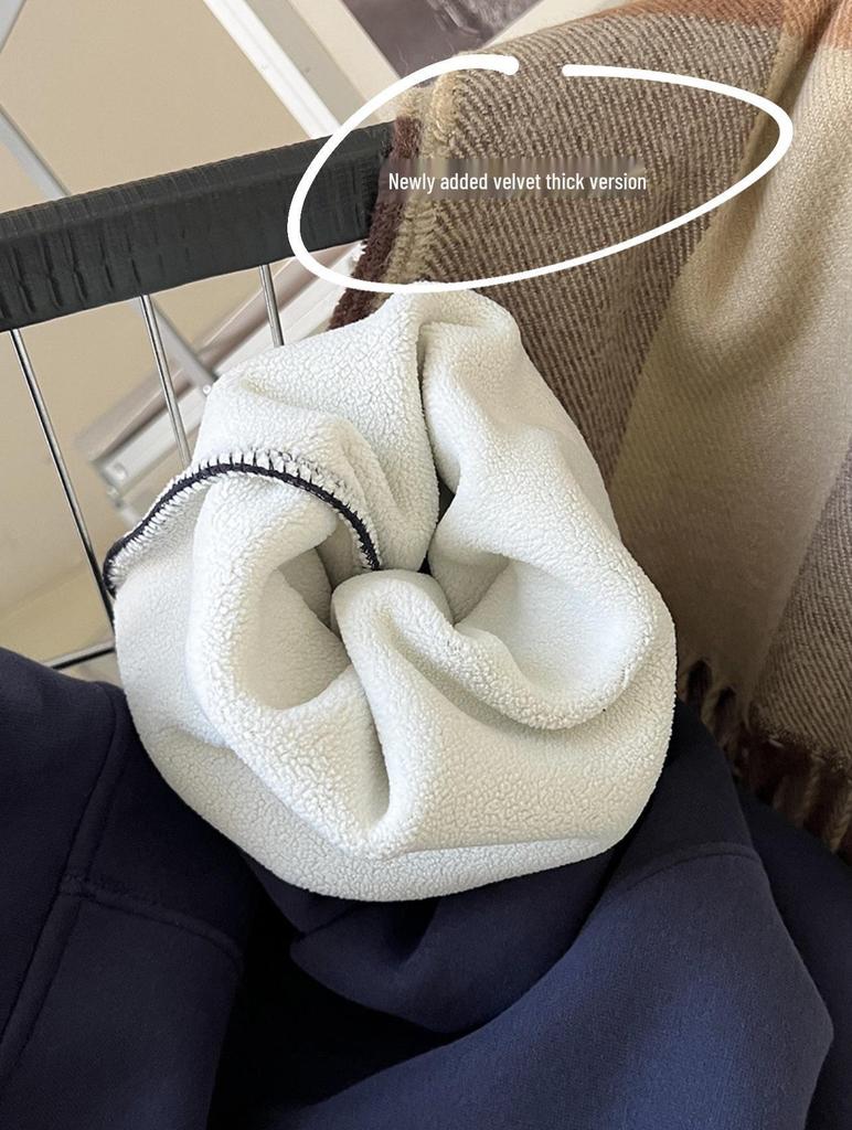 Polo Sinan z amerykańskim zamkiem błyskawicznym i klapą: Sweter o luźnym kroju z dodatkiem aksamitu, Kolekcja Jesień/Zima SN2019