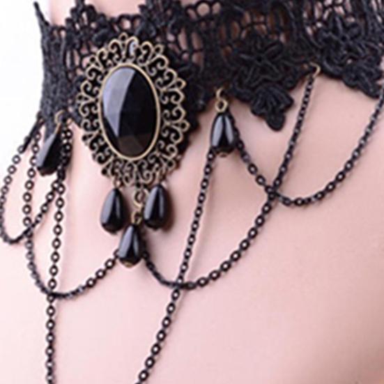 Necklace Elegant Easy to Match Alloy Rhinestone Lace Necklace for Dating
