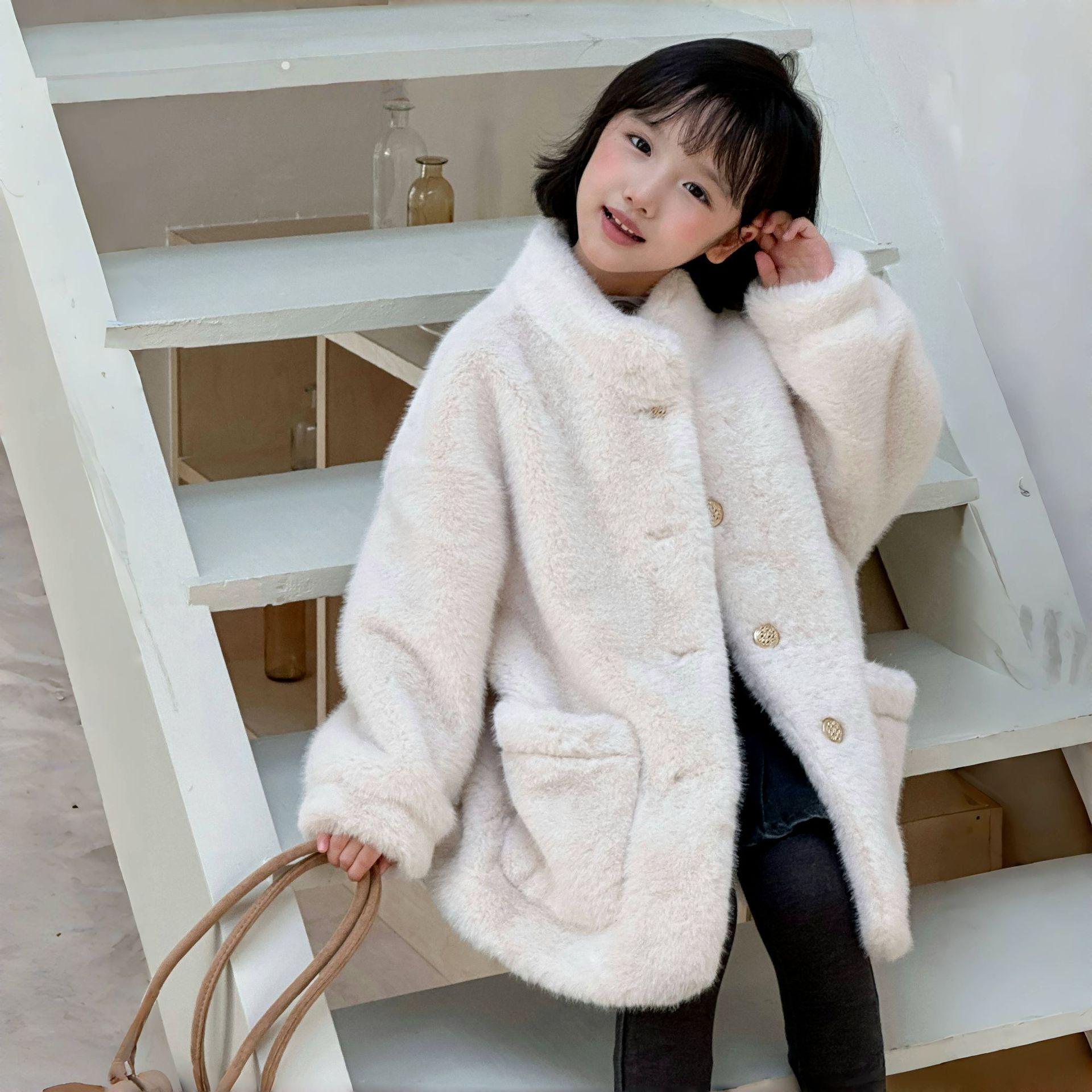 

Новое осенне-зимнее пальто средней длины из искусственного меха норки для девочек 160cm (Height 150-160cm)