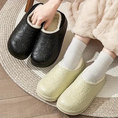 Wodoodporne bawełniane kapcie unisex zimowe do użytku wewnątrz i na zewnątrz, przytulne, polarowe, wsuwane buty EVA z jednolitym wzorem i flanelową wkładką zapewniającą ciepło